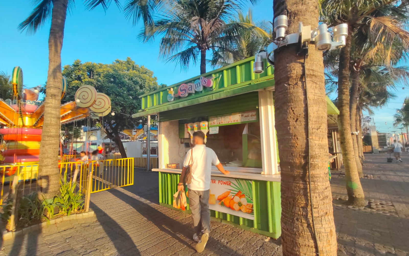 SAM'S EVERYTHING ON STICKS in SM Mall of Asia